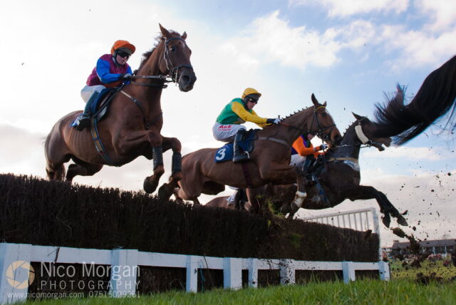 Horse racing at Garthorpe