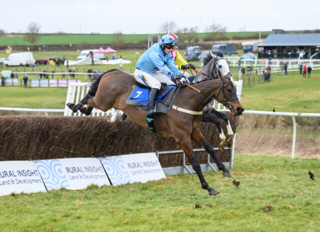 Havock (Gina Andrews) winning the maiden at Garthorpe